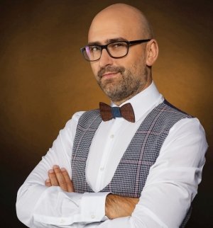 Ведущий мероприятий Артурас Пирожковас